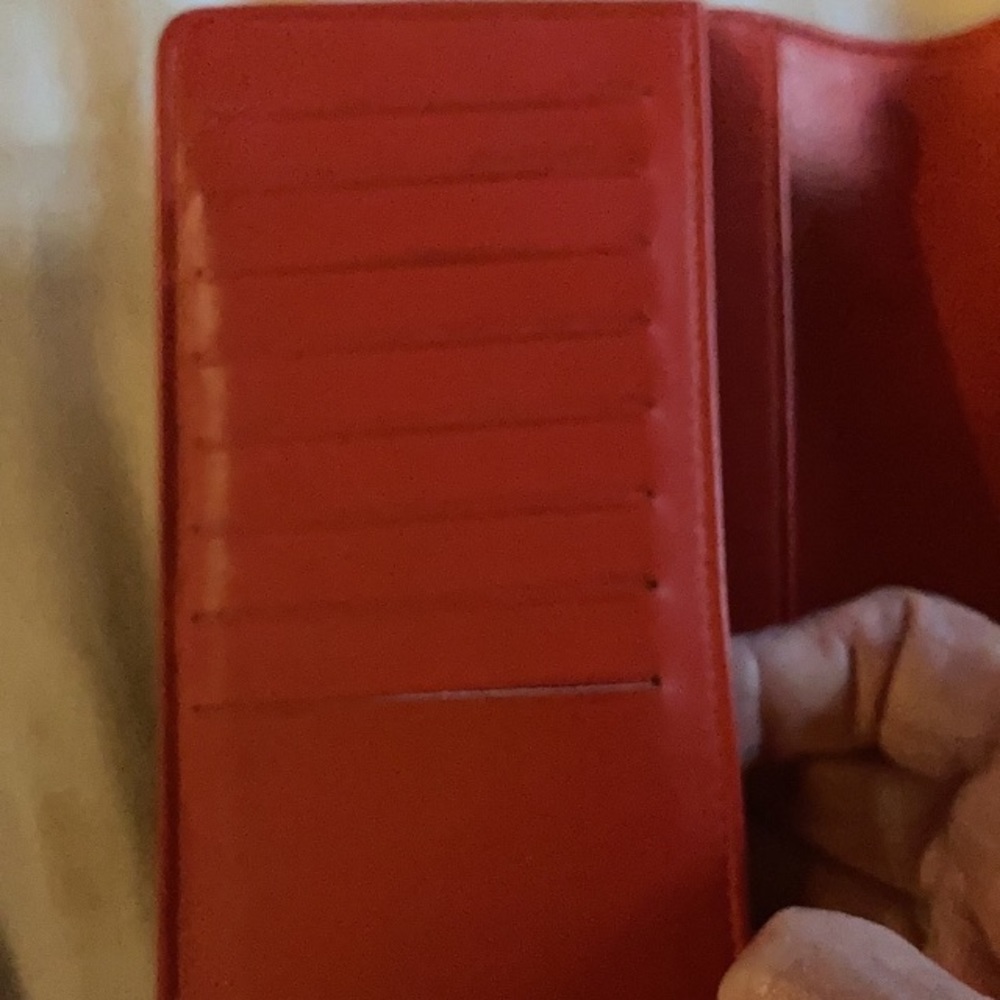 Authentic Chanel Wallet - Picture 10 of 12